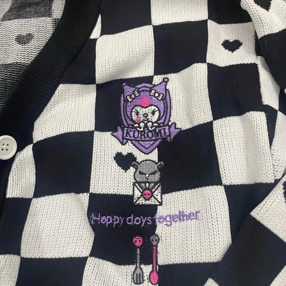Kuromi Checkered Cardigan with Heart Details - Picture 2 of 4